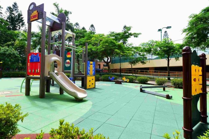 Playground-1